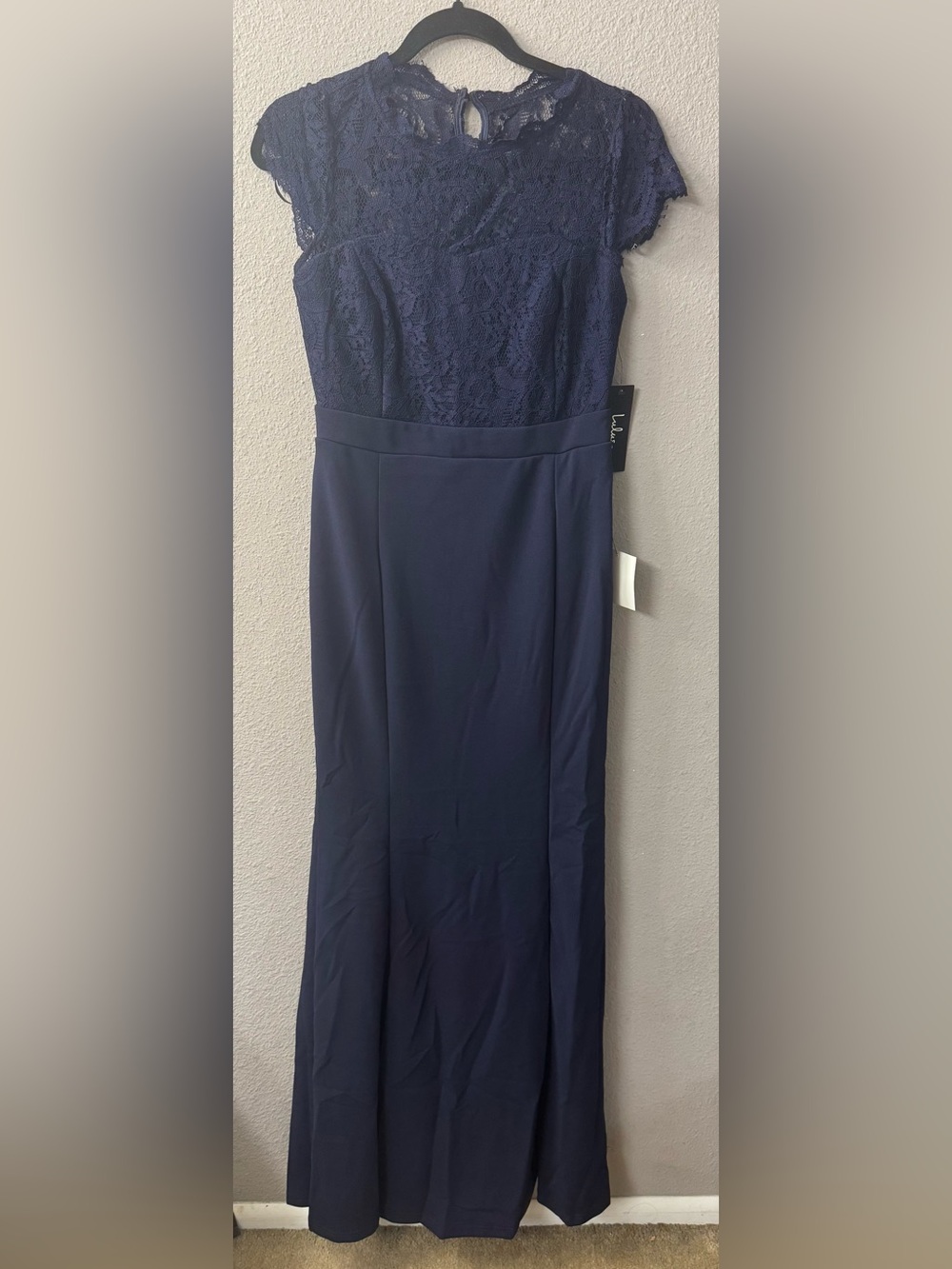 Lulus Navy Blue Lace Front Formal Gown. NWT. Size Medium